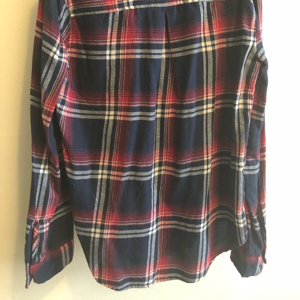 Hollister flannel. Size Small. Gently worn.